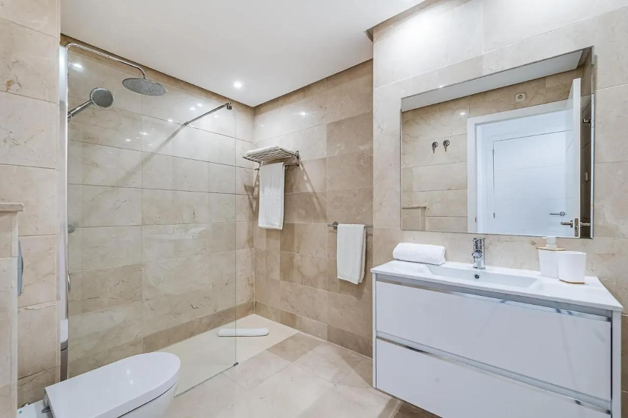 New And Modern Apartment In The Heart Of Puerto Banus Marbella