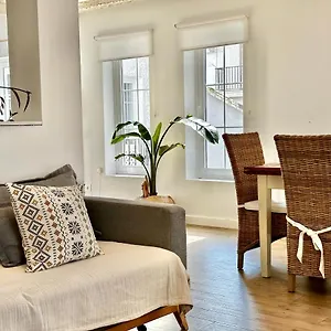 https://plaza-de-la-victoria-apartment-old-town.1costadelsol.com