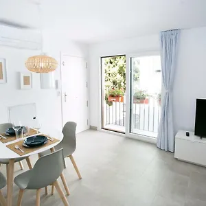 https://monko-mango-tropycal-apartment-o.hotelsinnerja.org